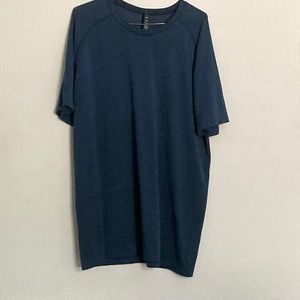 Blue Men’s XL Lulu Lemon T-shirt